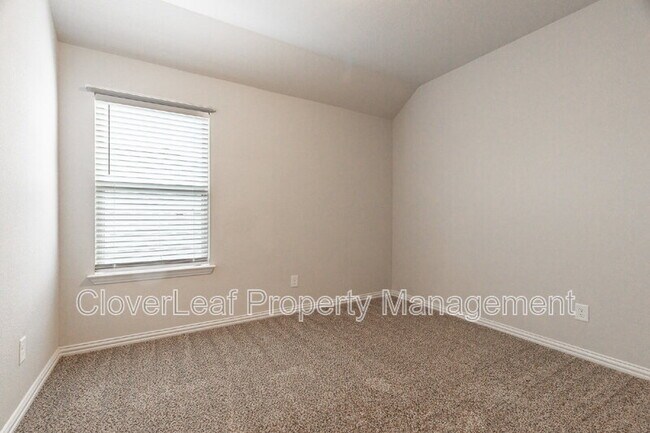Building Photo - 675 Patriot Dr