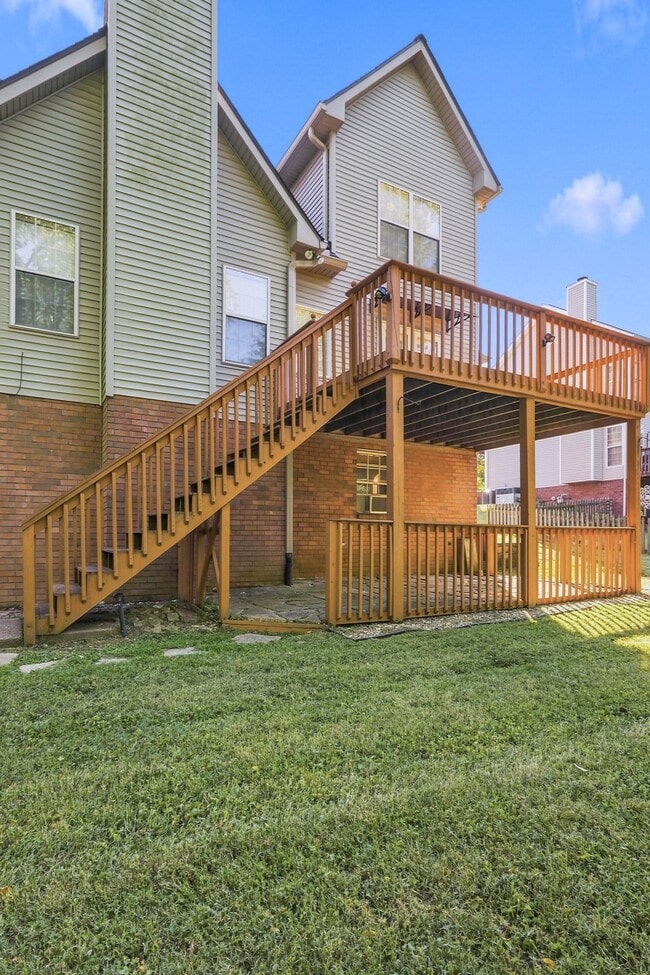 Building Photo - 2908 Caymen Ct
