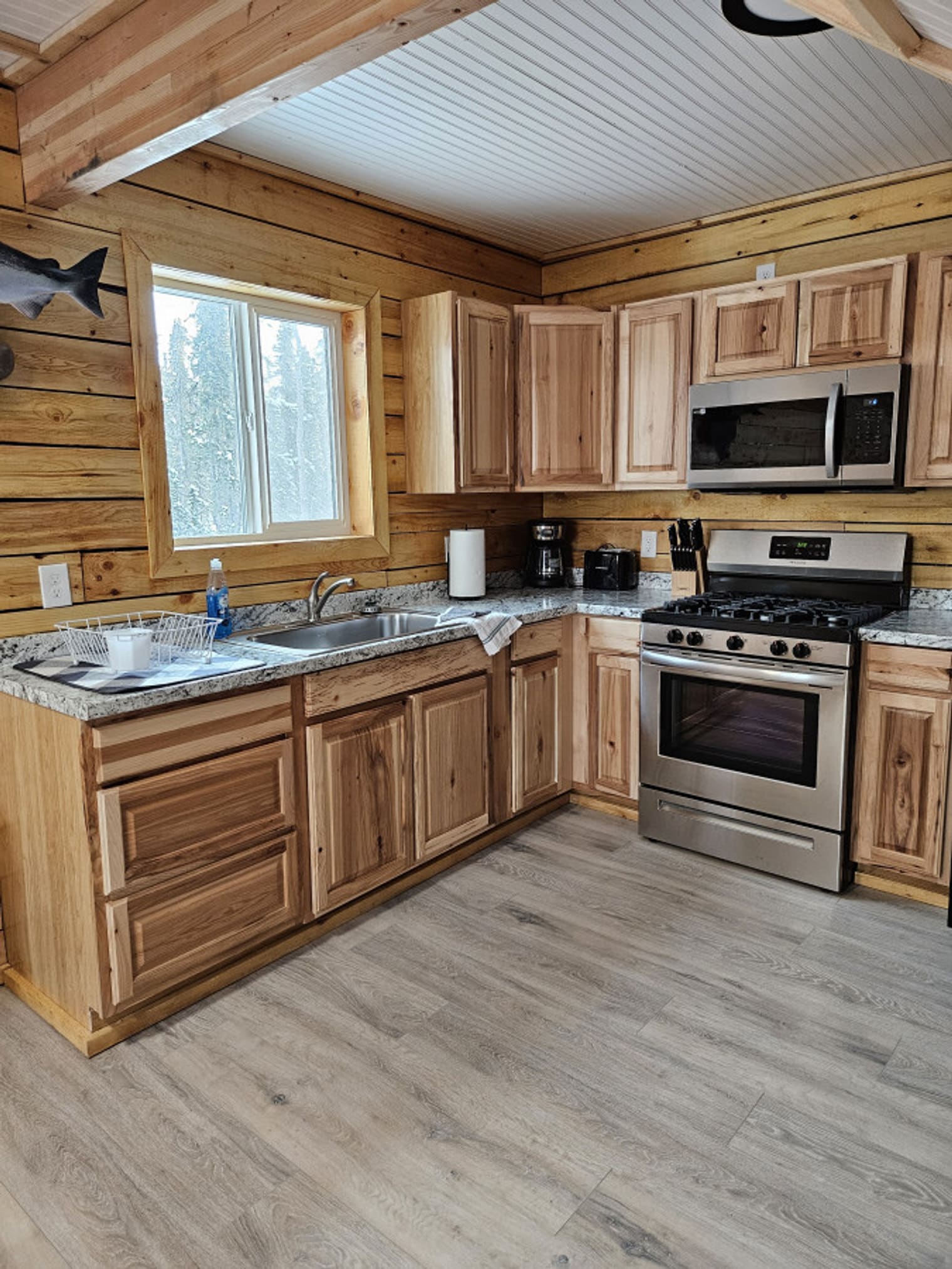 Building Photo - 46435 Maudi Dr