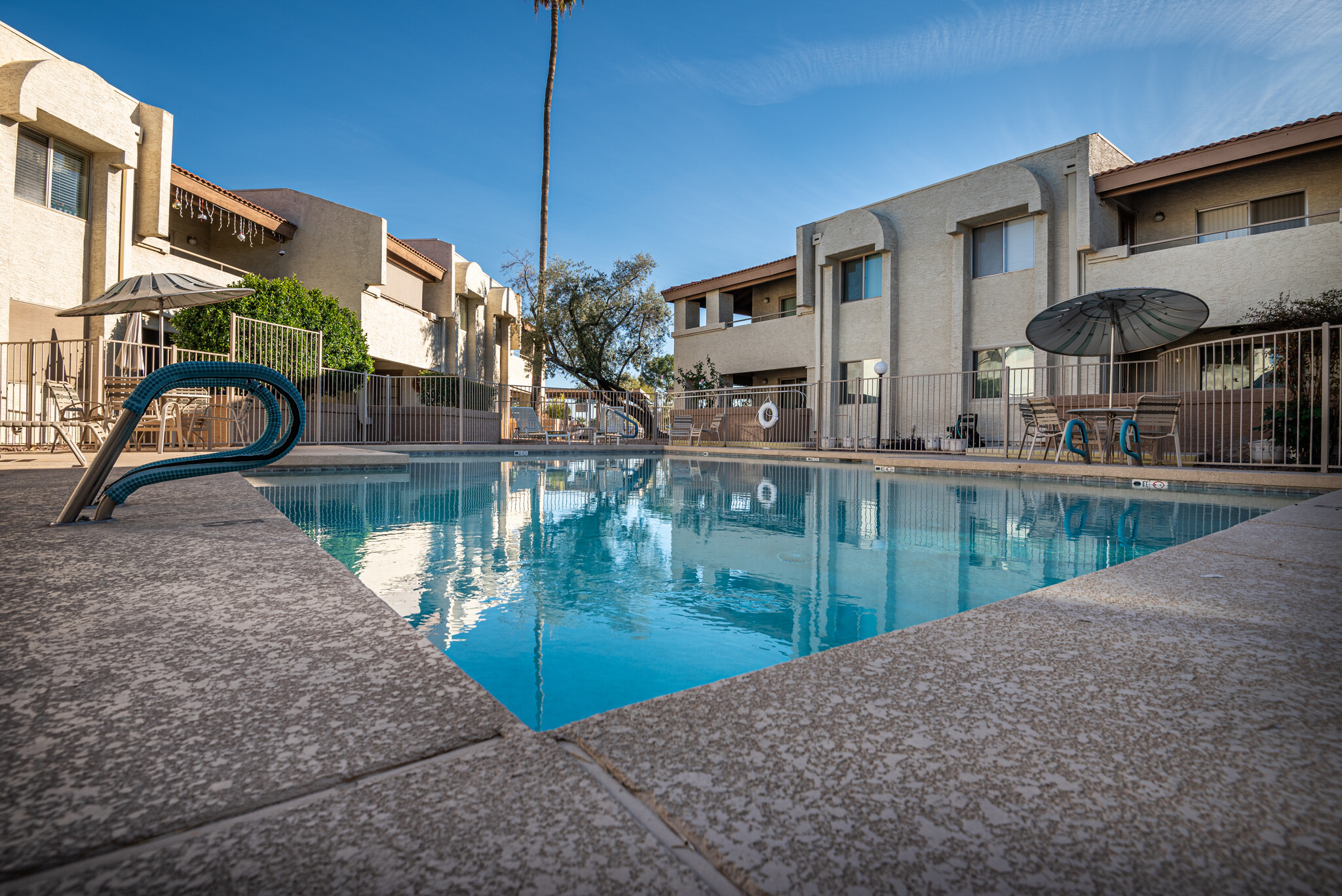 Pool...yes.. - 4150 E Cactus Rd