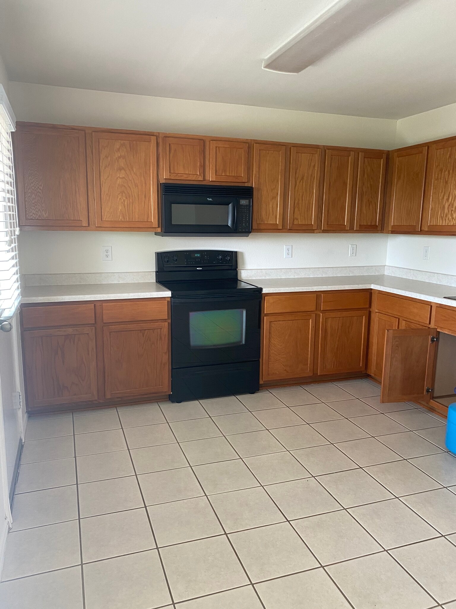 Building Photo - 25715 Gold Yarrow