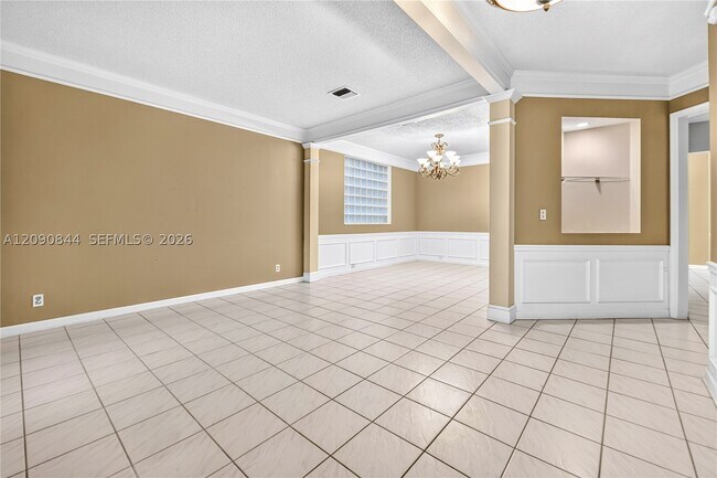 Building Photo - 5868 N Plum Bay Pkwy