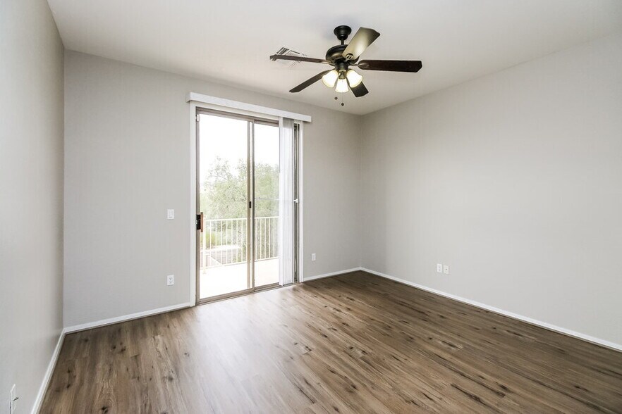 Building Photo - 16806 S Magenta Rd