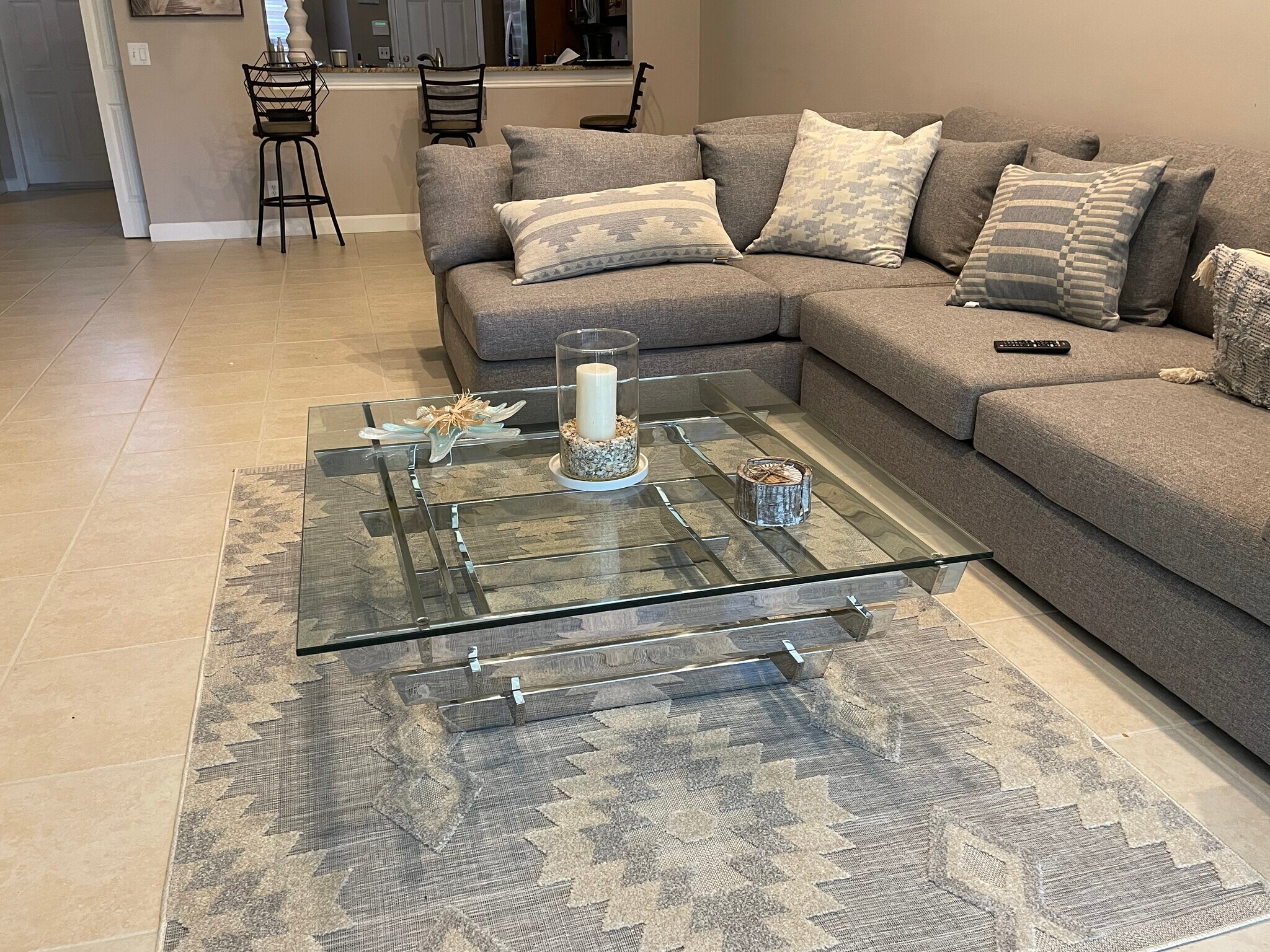 Living room - 7942 Lexington Club Blvd