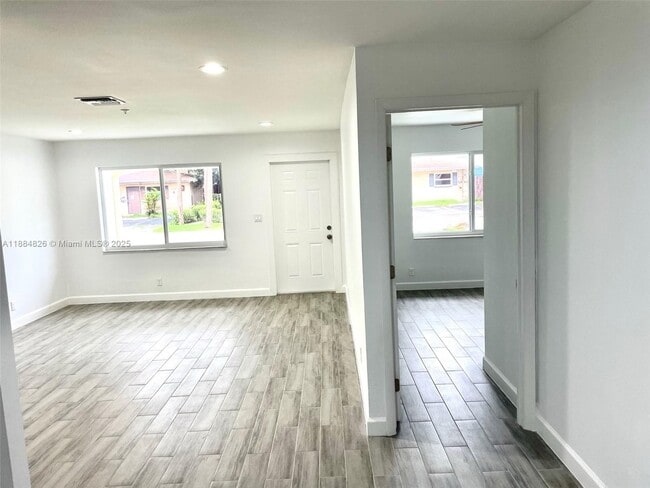 Building Photo - 2770 NW 58th Terrace