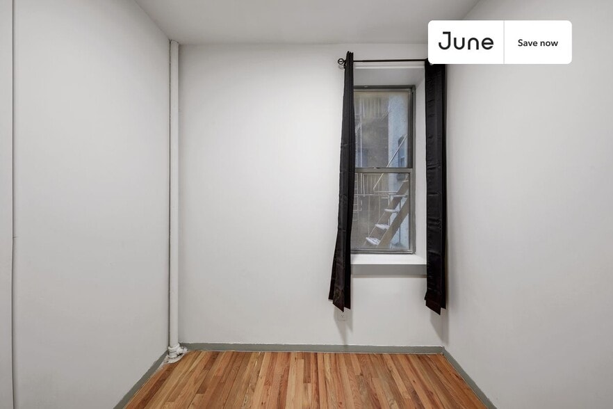 Building Photo - 239 W 63rd St