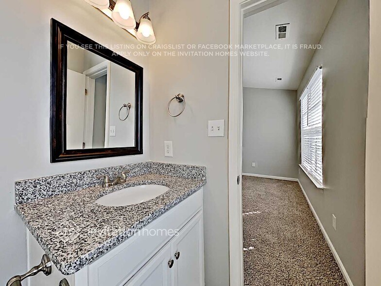 Building Photo - 138 Brantley Pl Dr