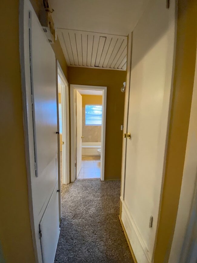 Building Photo - Freshly Renovated 3 Bedroom Home for Lease in North Shreveport