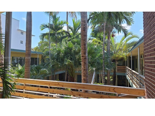 Building Photo - 1770 Meridian Ave