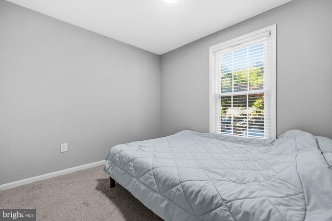 Building Photo - 17624 Lindstrom Ct