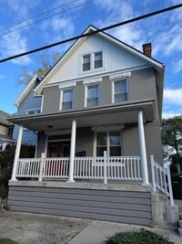 Building Photo - 432 E Whittier St