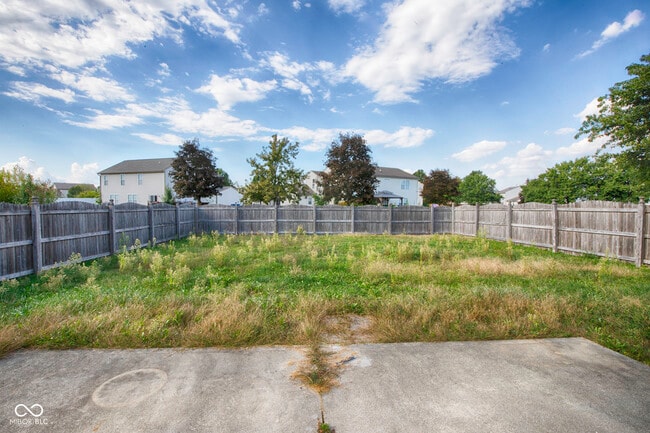 Building Photo - 7866 Sergi Canyon Dr
