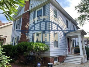 Building Photo - 3028 N Murray Ave