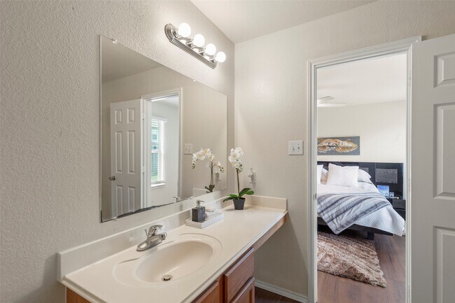 Building Photo - 20907 Imperial Landing Ln