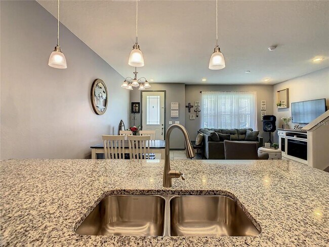 Building Photo - 2475 Fassona Dr