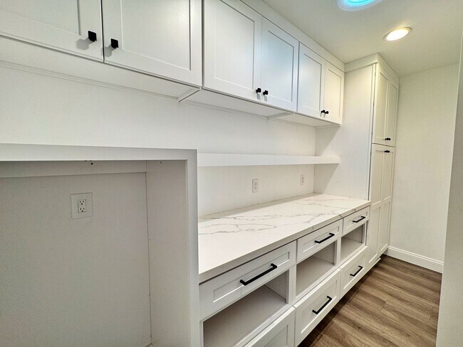 Building Photo - 16419 Bear Meadow Cir