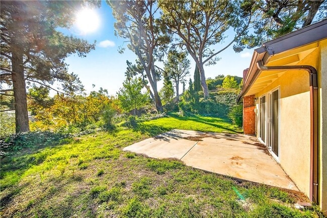 Building Photo - 20524 Rhoda St