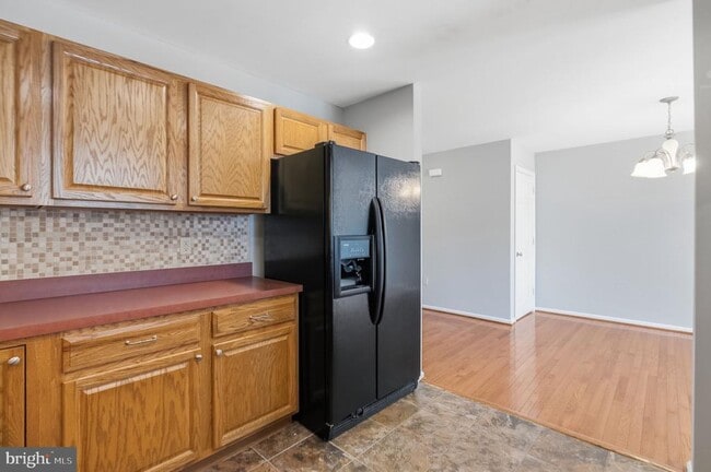 Building Photo - 1046 Balley Dr