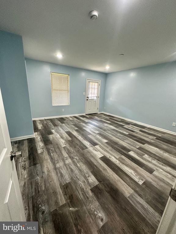 Building Photo - 542 Stanbridge St