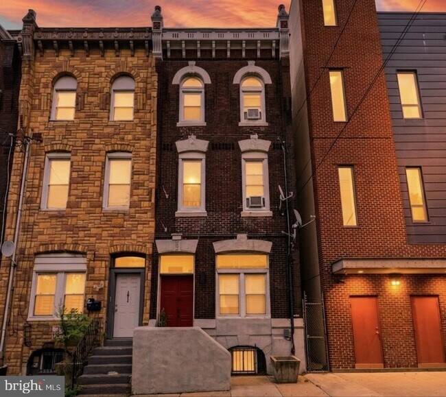 Building Photo - 2009 N 15th St