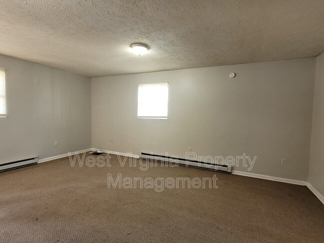 Building Photo - 345 Prosperity Rd