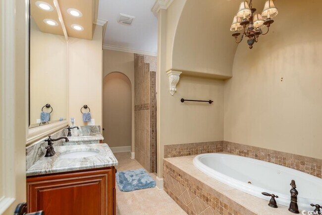 Building Photo - 7545 Ventura Ct