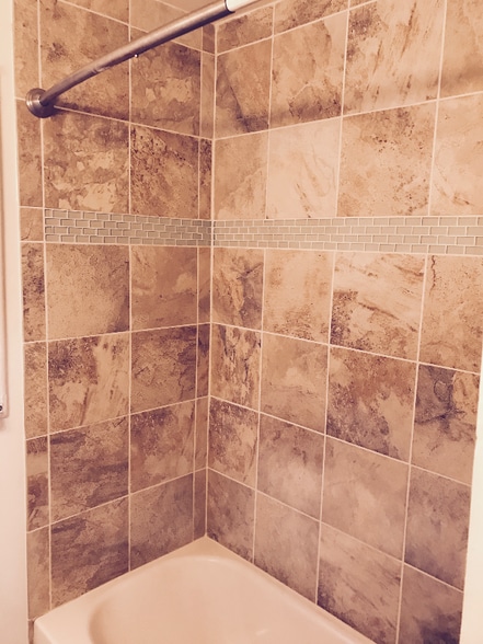 Building Photo - 3219 King St