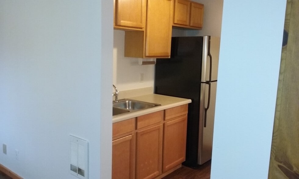 Building Photo - 707 Grant St