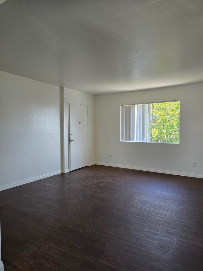 Building Photo - 7937 Newlin Ave