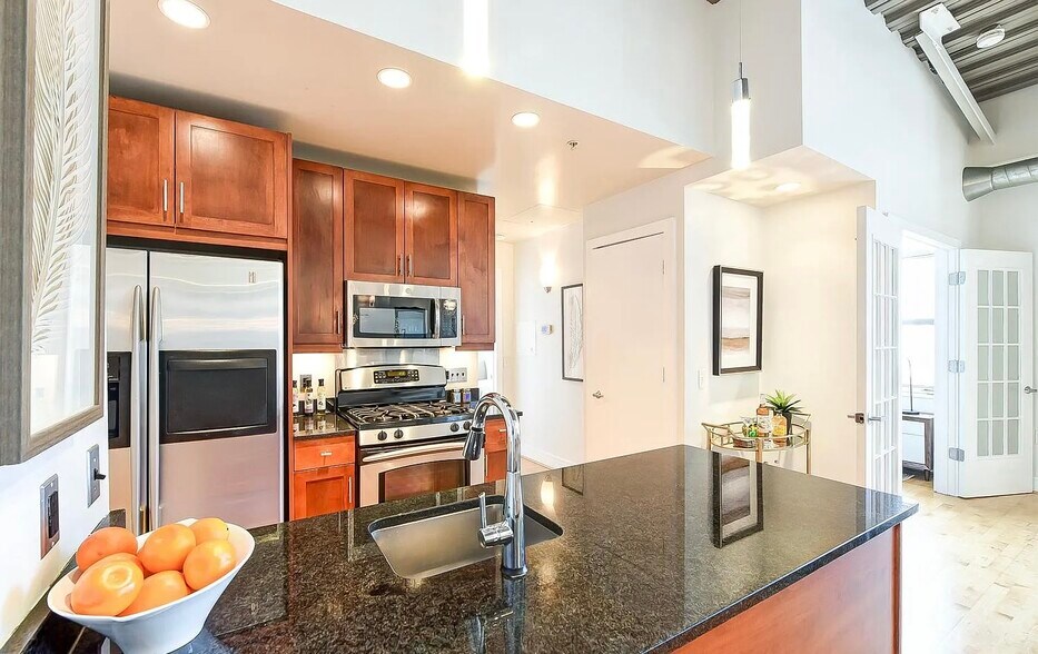 Building Photo - 1320 13th St NW