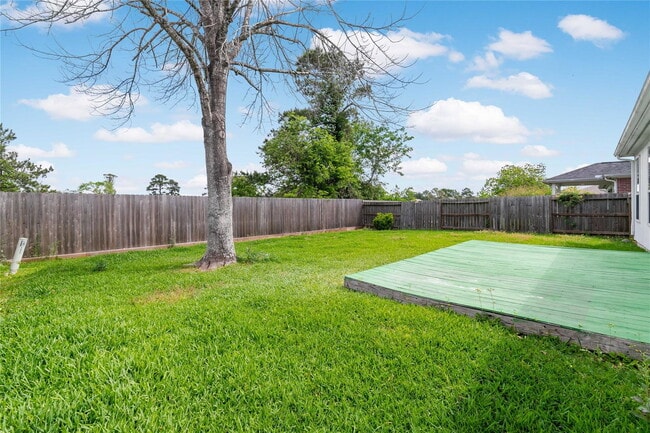 Building Photo - Jefferson Street, Pearland, TX 77584 - 3 BR 2 BA single-family home