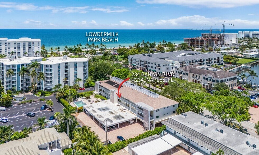 Building Photo - 234 Banyan Blvd