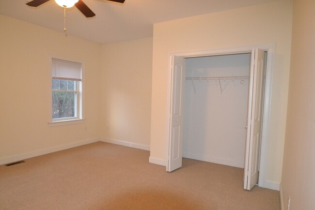 Building Photo - 8 Cheyenne Valley