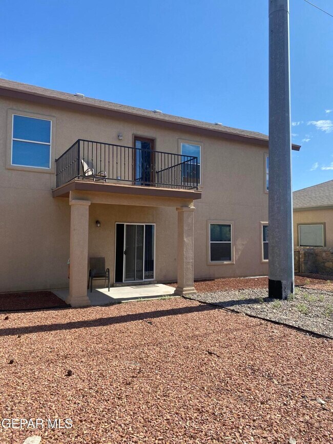 Building Photo - 7732 Maple Landing Court