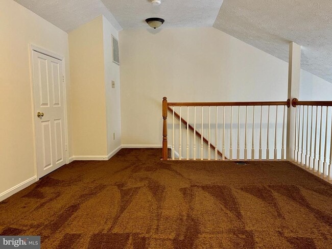 Building Photo - 501 Tolbelt Ct