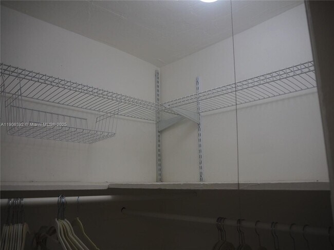 Building Photo - 75 Washington Ave