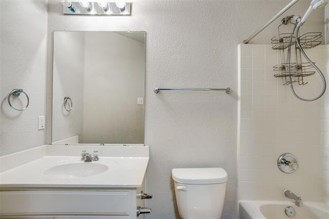 Building Photo - 4624 Wheatland Dr