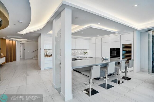 Building Photo - 701 N Fort Lauderdale Beach Blvd