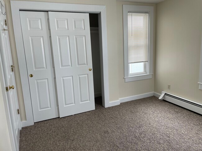 bedroom - 20 Gibbon St