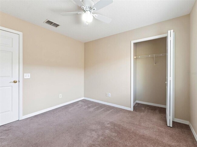 Building Photo - 15123 Deer Meadow Dr