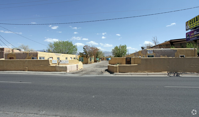 Primary Photo - Mi Casa Apartments