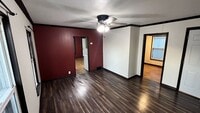 Building Photo - 2nd FL 2 Bedroom Apartment - AVAILABLE AUGUST