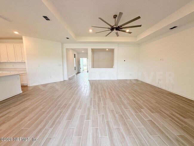 Building Photo - 2717 White Cedar Ln