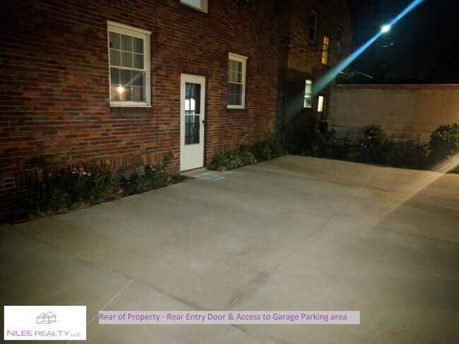 Building Photo - 3805 Torrance Dr