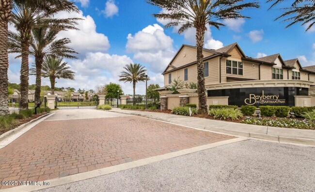 Building Photo - 7041 Beauhaven Ct