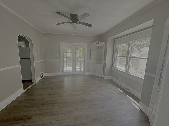 Building Photo - Ready ASAP