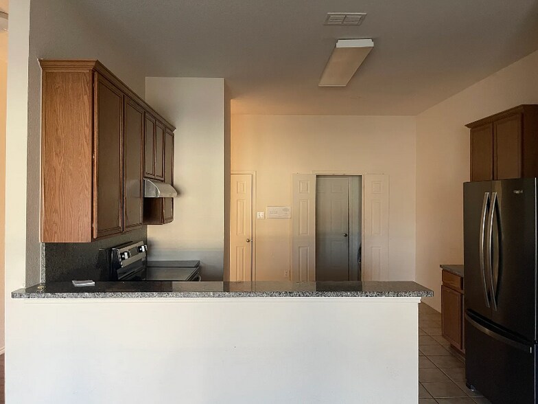 Building Photo - 3440 Crisoforo Dr