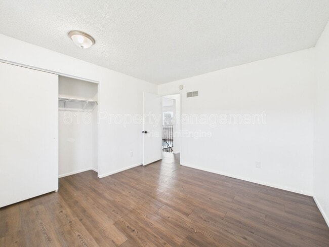 Building Photo - 10514 E 41st Terrace