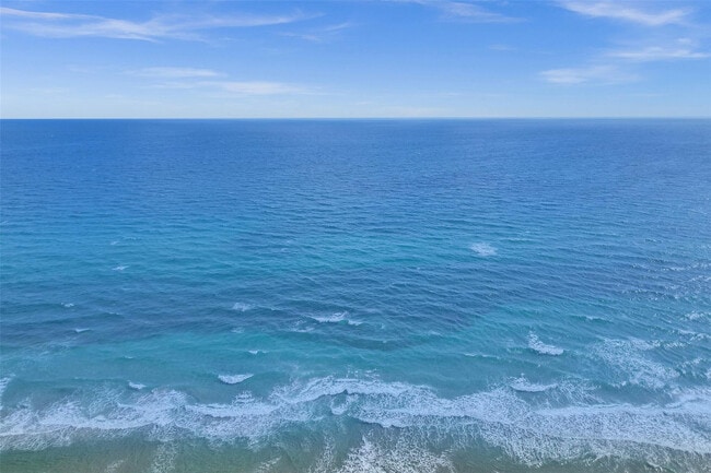 Building Photo - 2501 S Ocean Blvd