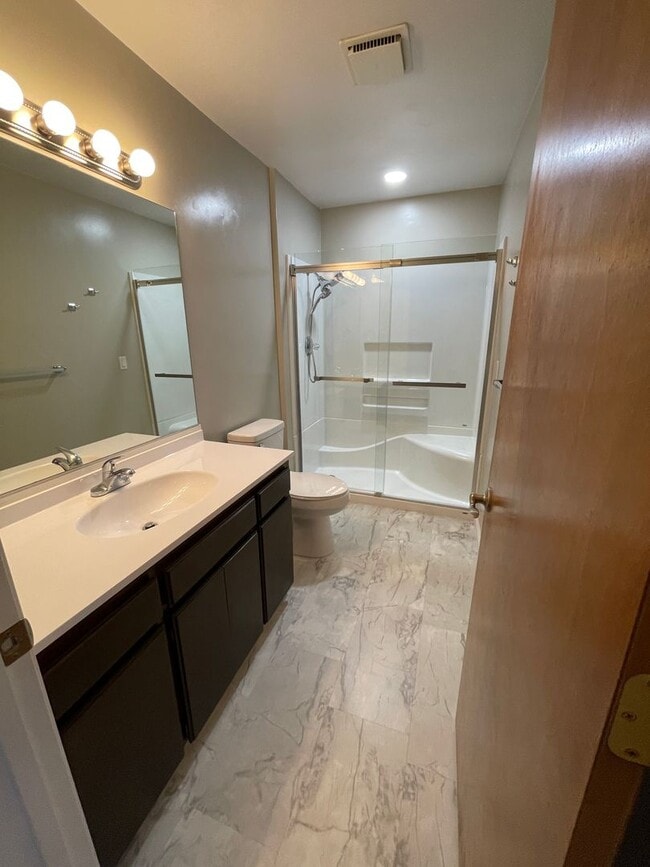 Building Photo - 1175-1177 RICKEY DRIVE